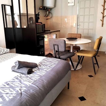 Paule - Studio Climatise Au 3Eme Place Pie 2Pers Avignon Exterior photo