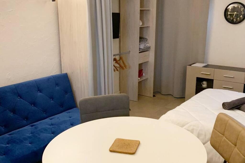 Paule - Studio Climatise Au 3Eme Place Pie 2Pers Avignon Exterior photo